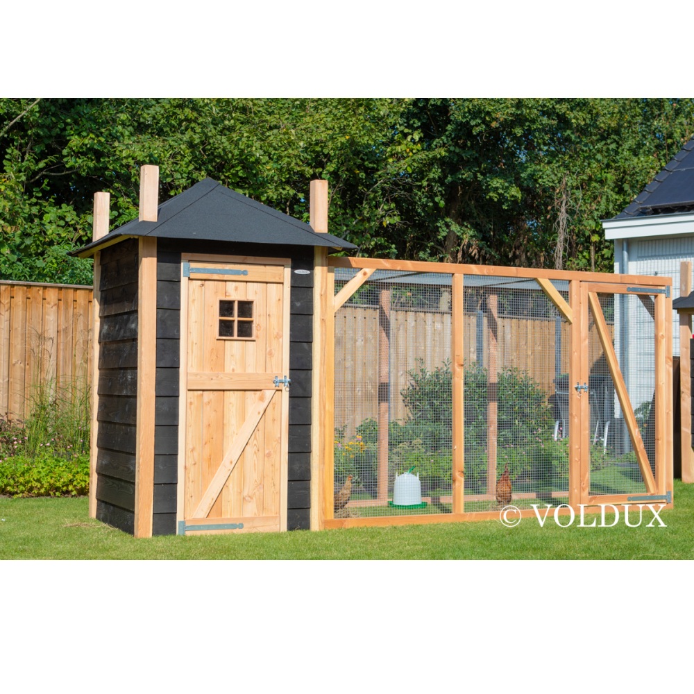 Sfeerfoto: Voldux Kippenhok Hooiberg Mees XL 437x150x235 cm groot kippenhok met ren en hooiberg