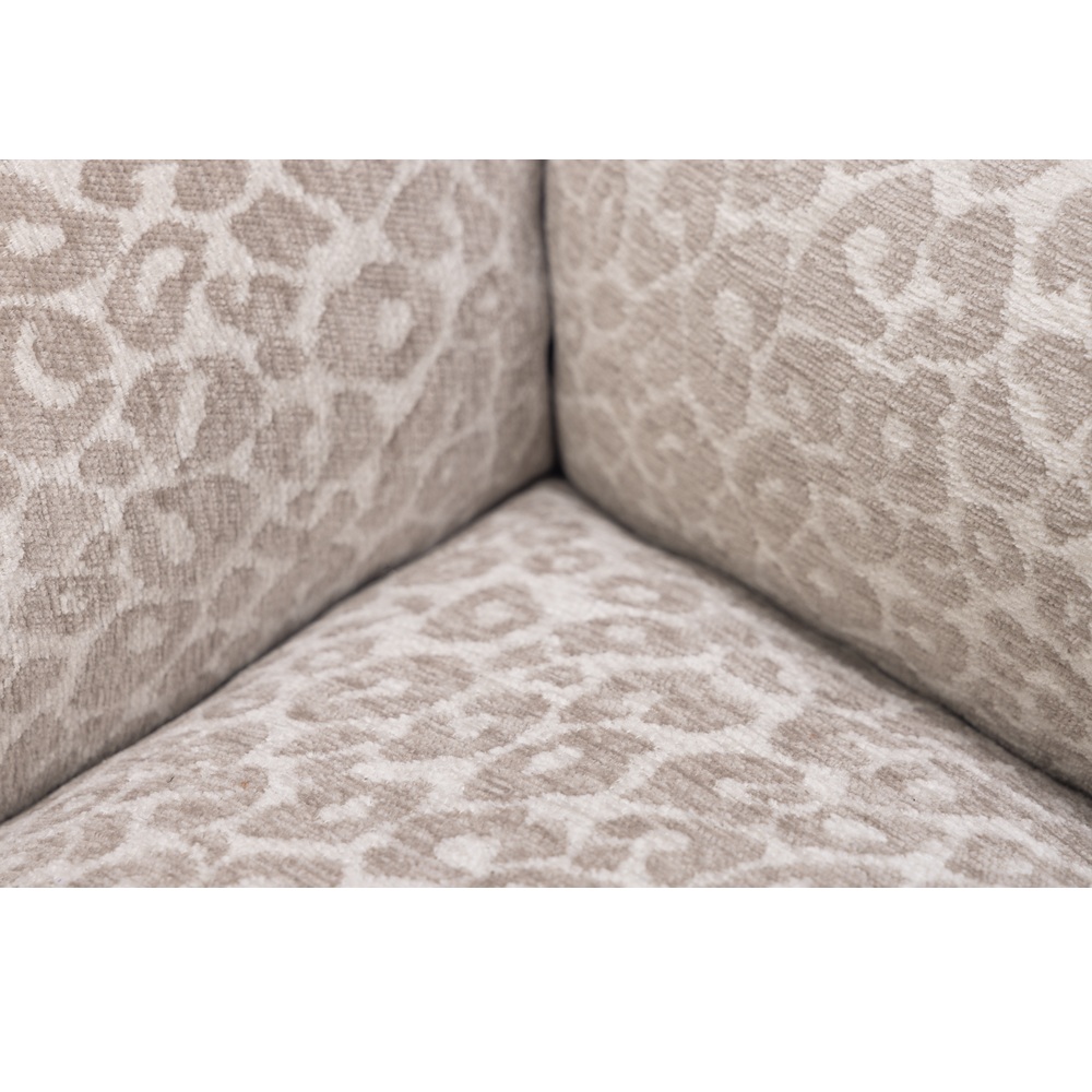 Designed by Lotte Orthopedische hondenmand Essence Wild beige met memory foam vulling, wasbare hoes en anti-slip bodem