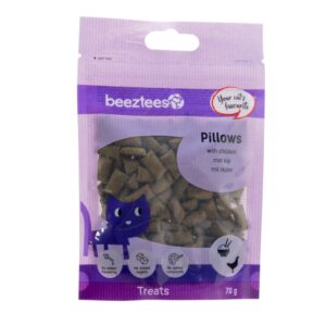 Beeztees Kattensnack Pillows Kip 70 gram met krokante buitenkant en zachte vulling